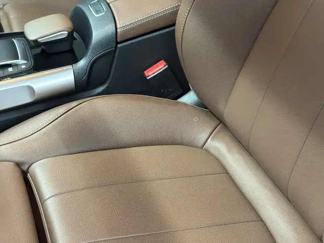 Mercedes-Benz Mercedes-Benz GLB 2022 Model GLB 200 Dynamic Edition — Фото автомобиля 12