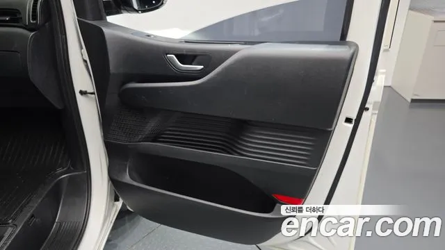 Hyundai Staria — Фото автомобиля 14
