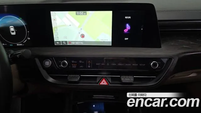 Kia K8 K8 Hybrid — Фото автомобиля 20