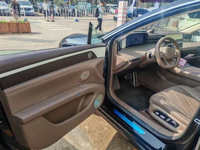 Stelato S9 — Фото автомобиля 3