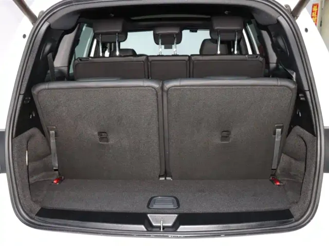 Mercedes-Benz GLB-Class — Фото автомобиля 18