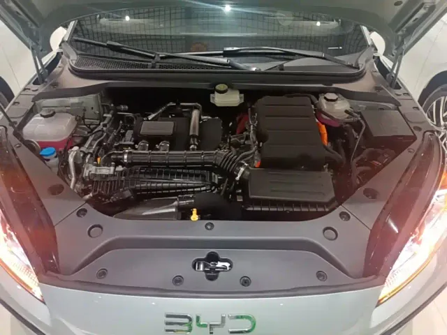 BYD Seal 06 — Фото автомобиля 19