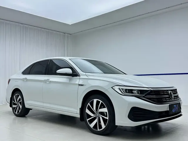 Volkswagen Sagitar — Фото автомобиля 3