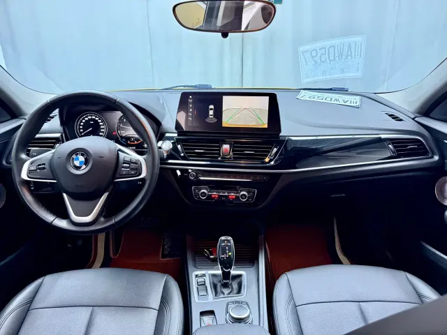 BMW 1 Series — Фото автомобиля 11