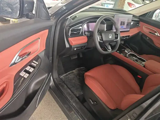Changan CS75 — Фото автомобиля 15