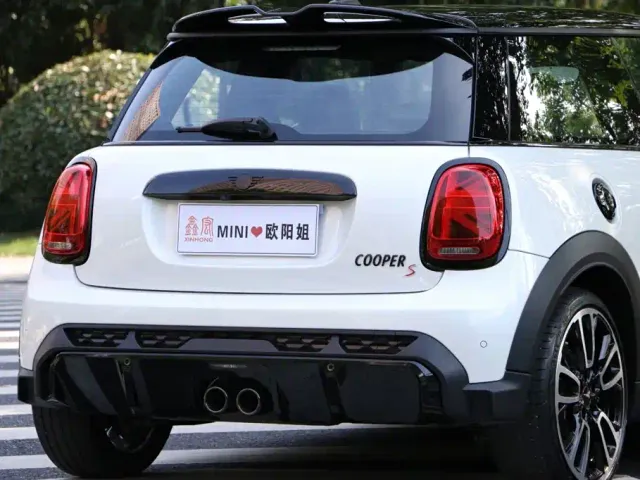 MINI Hatch — Фото автомобиля 27