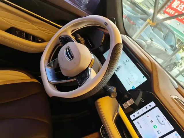 Geely Xingyue L — Фото автомобиля 13