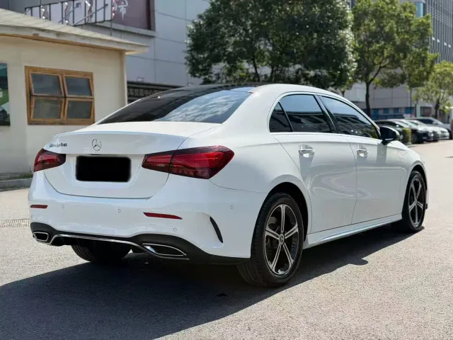 Mercedes-Benz A-Class — Фото автомобиля 16
