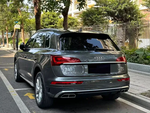Audi Q5L — Фото автомобиля 16