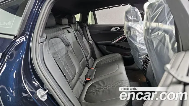 BMW X6 xDrive40i M Sport — Фото автомобиля 10