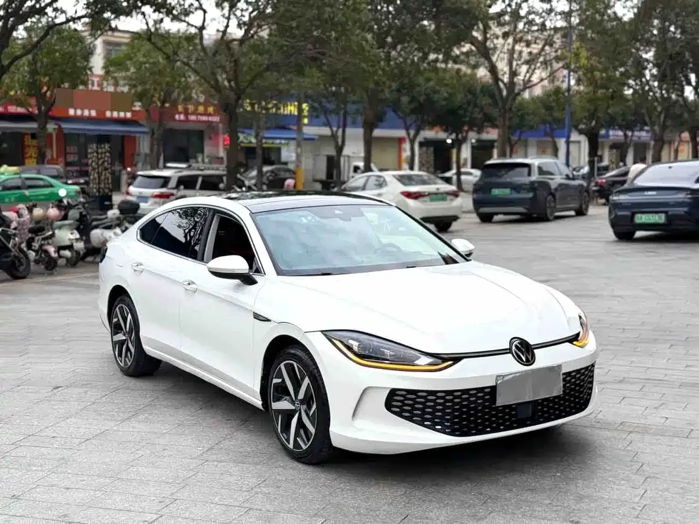 Volkswagen Lamando 2022 Lamando L 280TSI DSG Cool Edition — Фото автомобиля 3