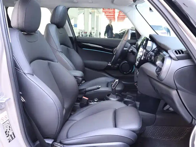 MINI Hatch — Фото автомобиля 20
