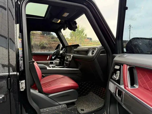 Mercedes-Benz G-Class — Фото автомобиля 6