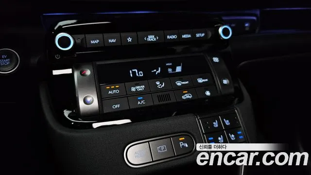 Hyundai Casper Electric — Фото автомобиля 24