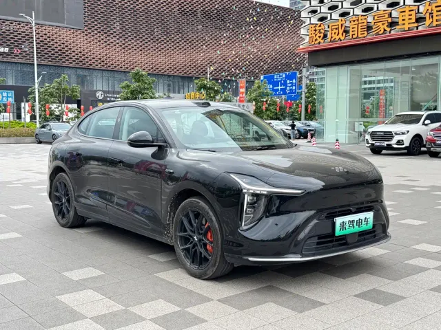 IM Motors LS6 — Фото автомобиля 3