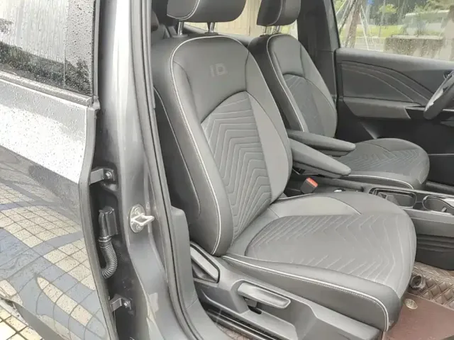 Volkswagen ID.3 — Фото автомобиля 24