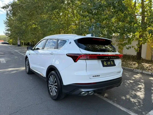 Jetour X70 Plus — Фото автомобиля 6