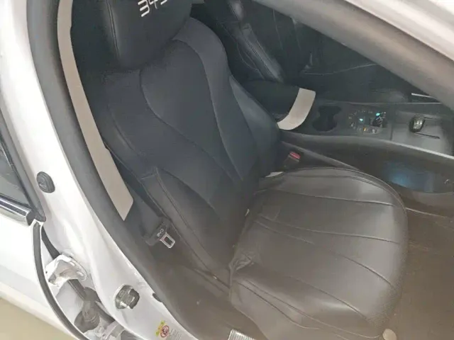 BYD Seal 05 DM-i — Фото автомобиля 24