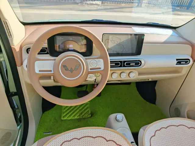 Wuling Hongguang Mini EV — Фото автомобиля 5