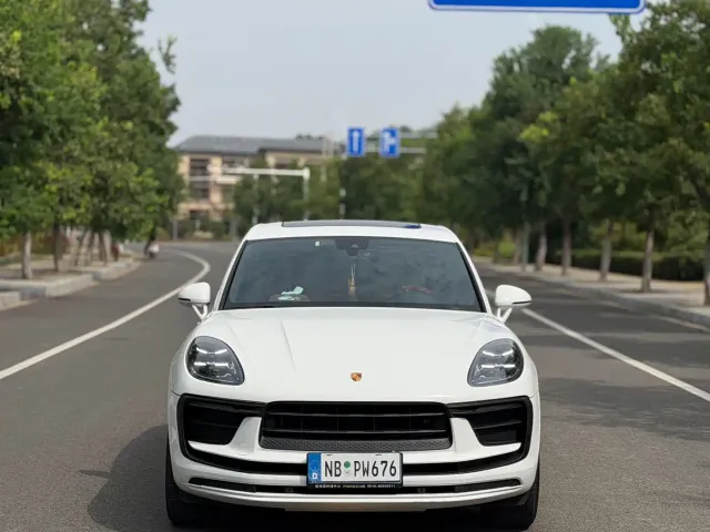 Porsche Macan — Фото автомобиля 2