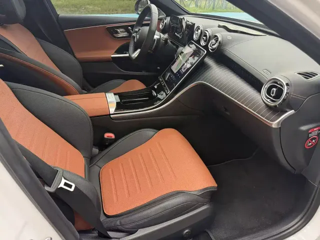 Mercedes-Benz C-Class — Фото автомобиля 4