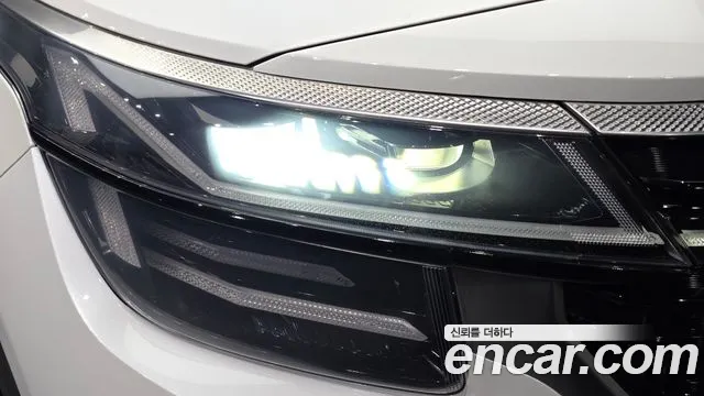 Kia Seltos — Фото автомобиля 7