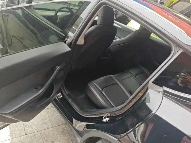 Tesla Model Y — Фото автомобиля 5