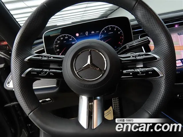 Mercedes-Benz E-Class — Фото автомобиля 8