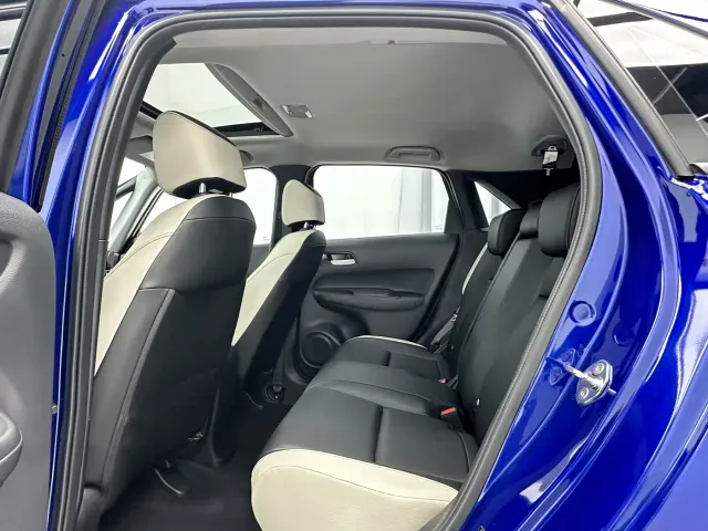 Honda Fit — Фото автомобиля 5