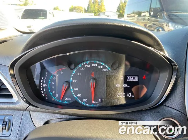 Chevrolet Spark — Фото автомобиля 7