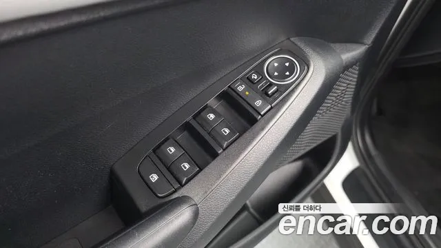 Kia Seltos — Фото автомобиля 19