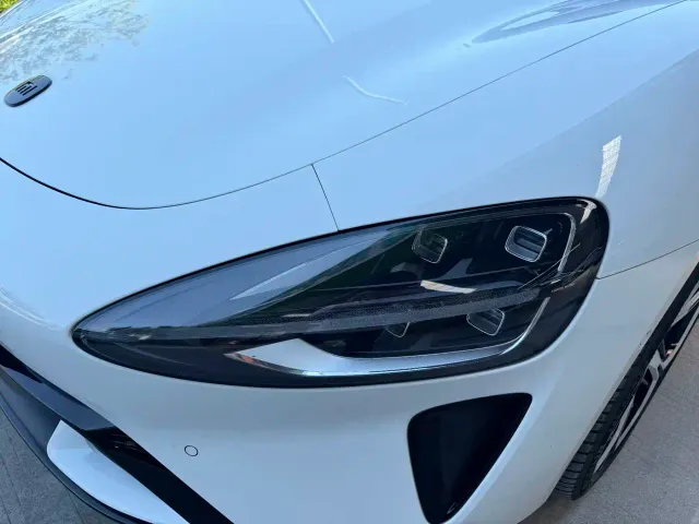Xiaomi SU7 — Фото автомобиля 19