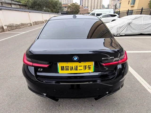 BMW i3 — Фото автомобиля 17