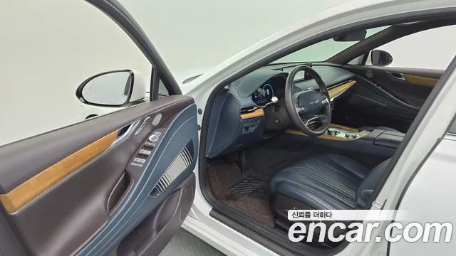 Genesis G80 RG3 — Фото автомобиля 10