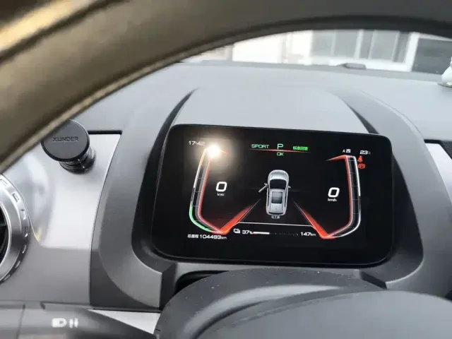 BYD Yuan Pro — Фото автомобиля 7