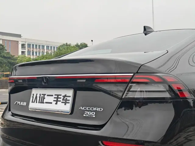 Honda Accord — Фото автомобиля 24