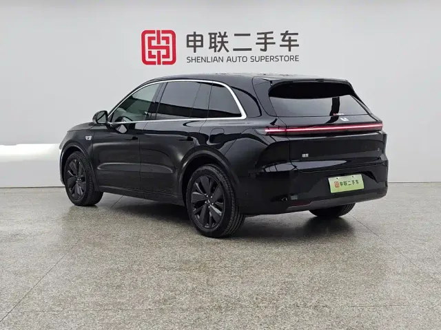 Li Auto L6 — Фото автомобиля 3