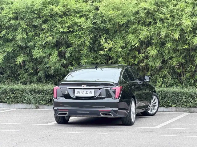 Cadillac CT5 — Фото автомобиля 9
