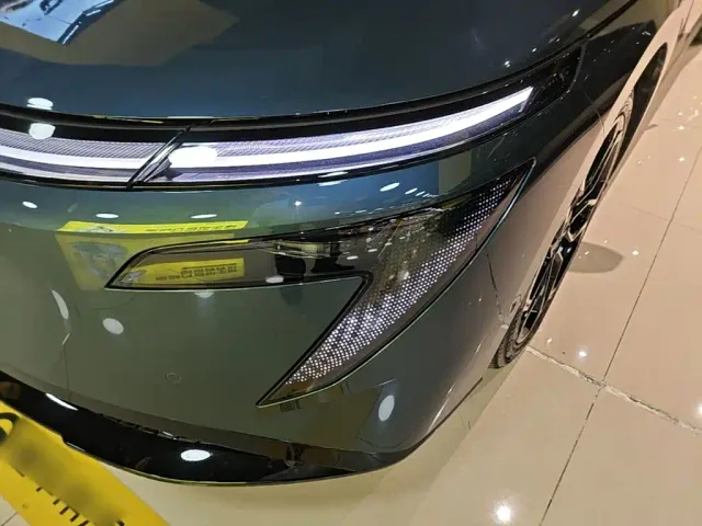 Nissan N7 — Фото автомобиля 23