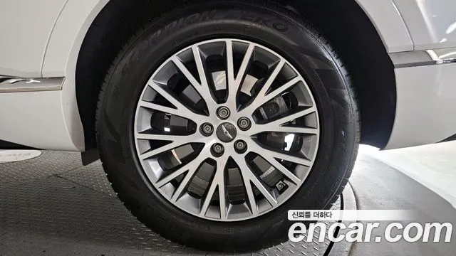 Genesis GV80 2.5T Бензин AWD — Фото автомобиля 21