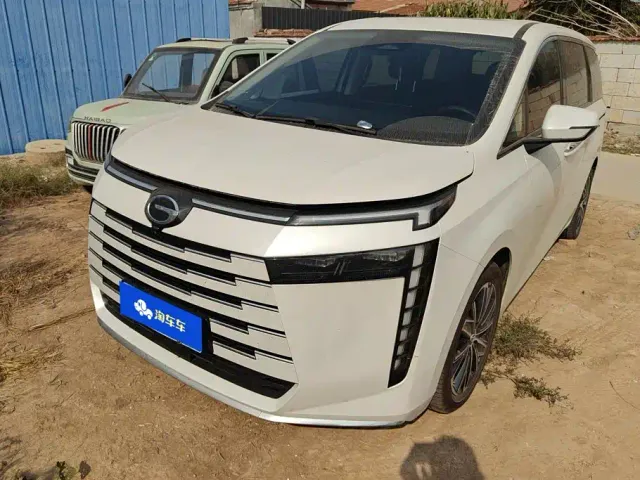 GAC Trumpchi E8 — Фото автомобиля 2