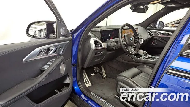 BMW XM — Фото автомобиля 3