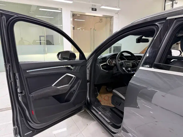 Audi Q3 — Фото автомобиля 8