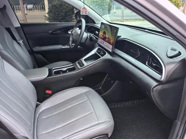 Geely Starry Wish — Фото автомобиля 11