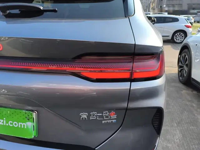 BYD Song PLUS — Фото автомобиля 7