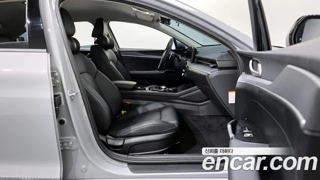 Kia K5 Prestige — Фото автомобиля 10