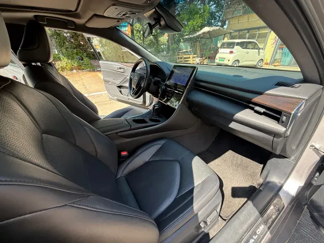 Toyota Avalon — Фото автомобиля 9