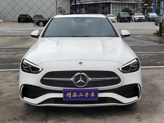 Mercedes-Benz C-Class — Фото автомобиля 2