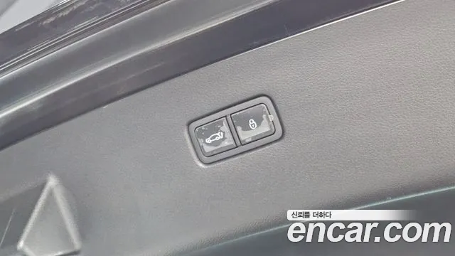 Genesis GV80 — Фото автомобиля 18