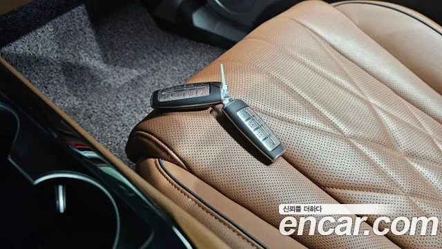Genesis G80 RG3 — Фото автомобиля 20